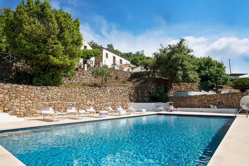 ابعاد استاندارد استخر خانگی