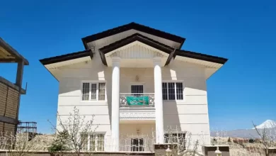 ویلا کوچک سقف شیروانی
